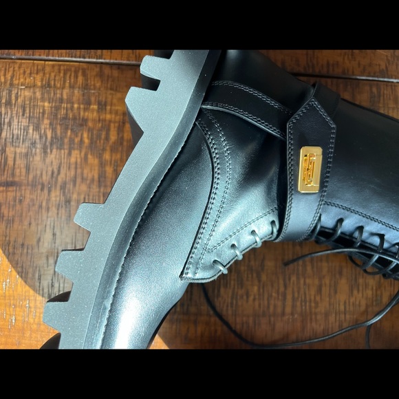 Givenchy Eden turn lock combat boots - Picture 7 of 13